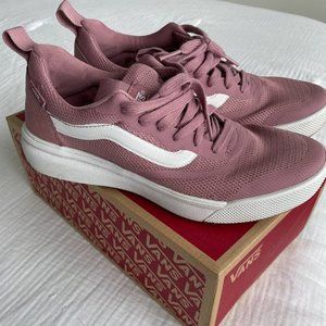 Vans UltraRange Exo shoe 8.5